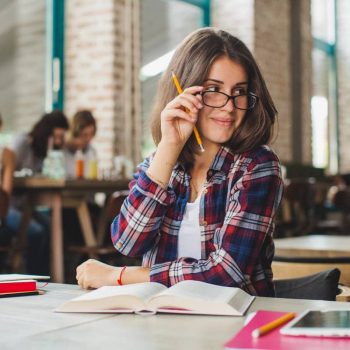 Vestibulares Para O Meio Do Ano: Ingresso Por Exames Internacionais E Transferência