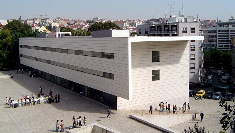 Imagem da Universidade de Lisboa, uma excelente escola para realizar cursos de curta duração no exterior